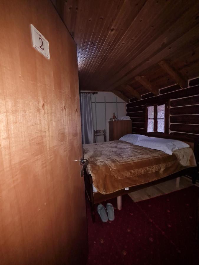 Sofra Kolonjare Agroturizem Hotell Erseke Eksteriør bilde