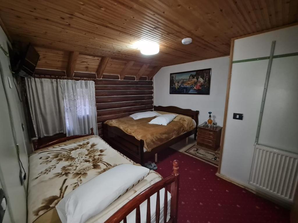 Sofra Kolonjare Agroturizem Hotell Erseke Eksteriør bilde